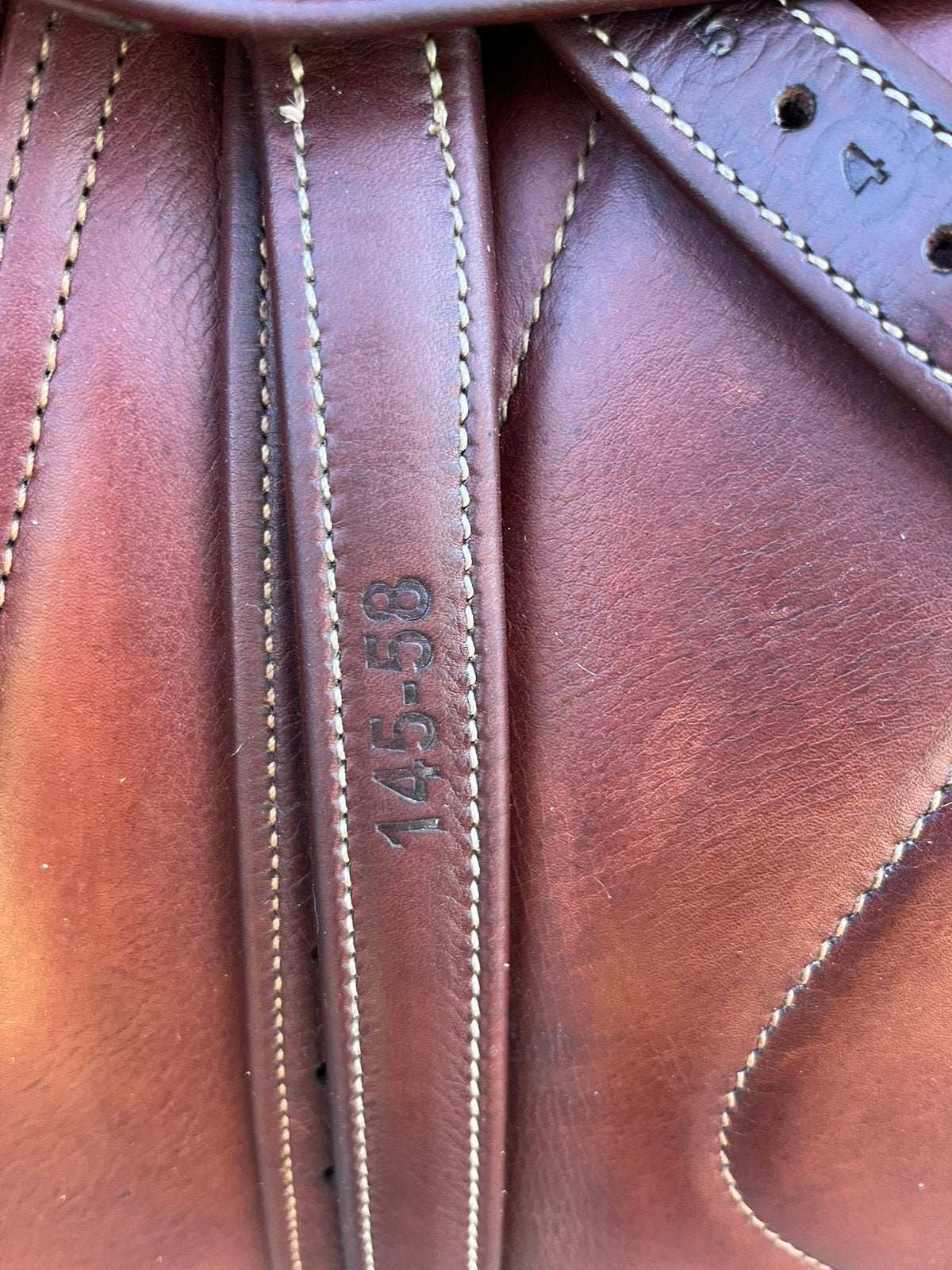 Prachtig 17,5 inch CWD dressuurzadel, Ophalen of Verzenden, Zo goed als nieuw, Dressuur