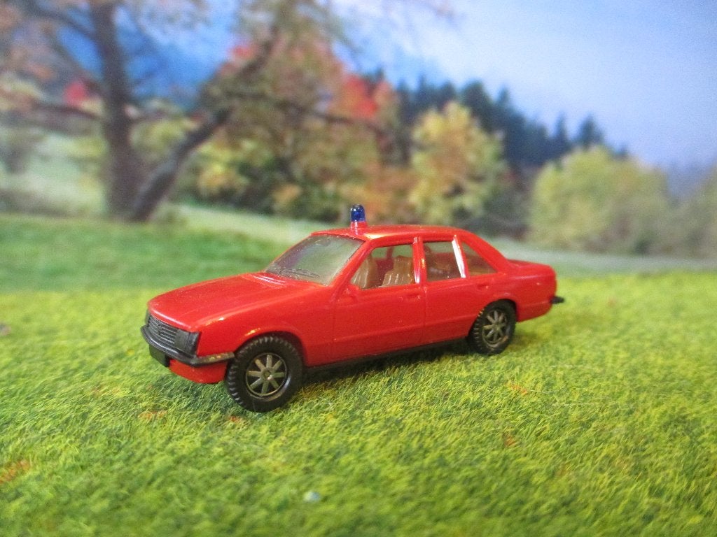 Opel Rekord E-1 - Herpa Brandweer onbedrukt, Ophalen of Verzenden, Zo goed als nieuw, Auto, Herpa