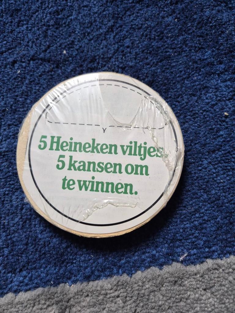 5 gesealde Heineken bierviltjes - Nieuw in verpakking, Ophalen of Verzenden