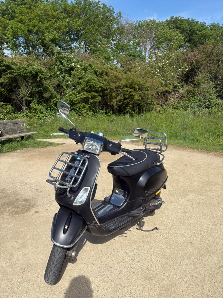 Vespa S50 | Snor | 2011 | 3e Eigenaar, Ophalen, Gebruikt, Overige modellen, Benzine