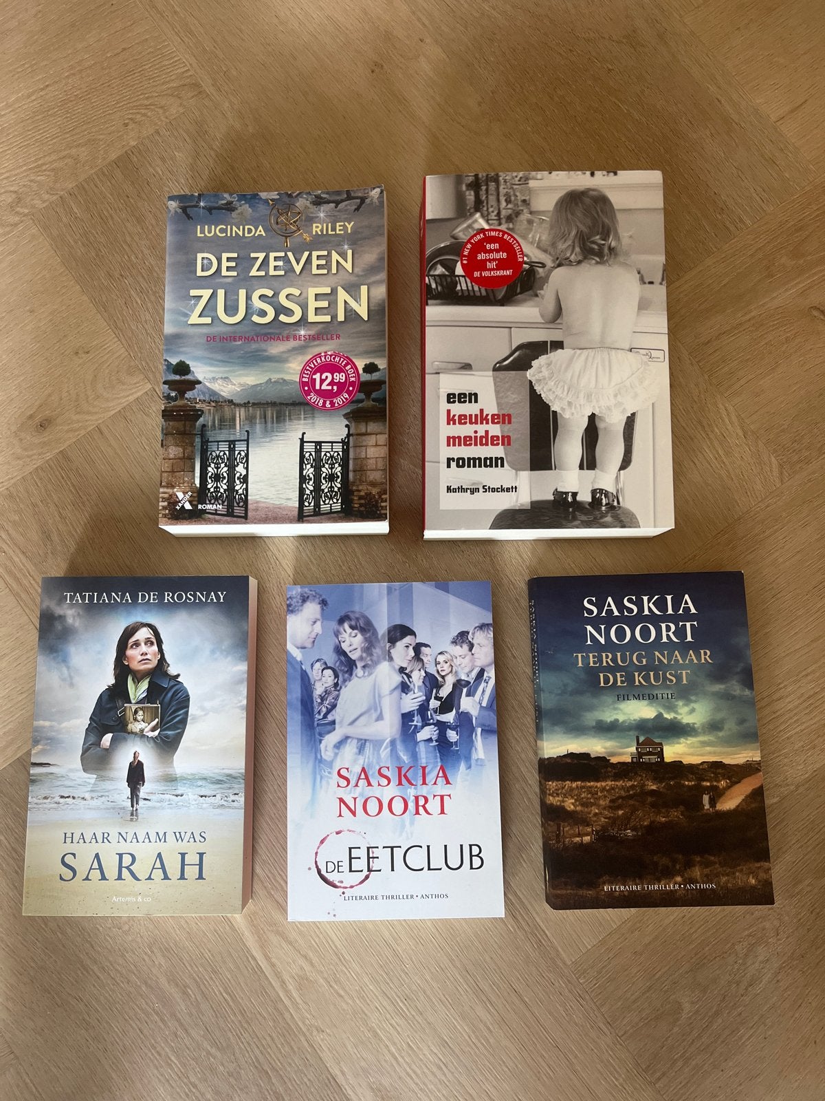 5 boeken: Lucinda Riley, Kathryn Stockett, Tatiana de Rosnay, Boeken, Ophalen of Verzenden, Gelezen, Nederland