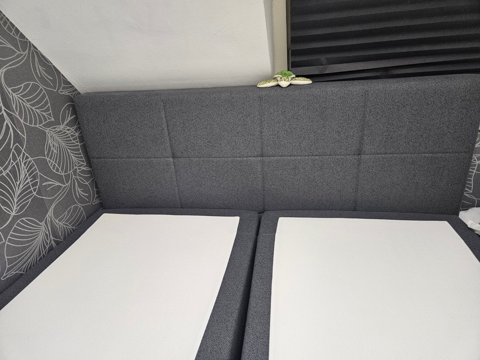 Boxspring Liv antraciet met opbergruimte 160x200, Huis en Inrichting, Slaapkamer | Boxsprings, Ophalen, Tweepersoons, Zo goed als nieuw