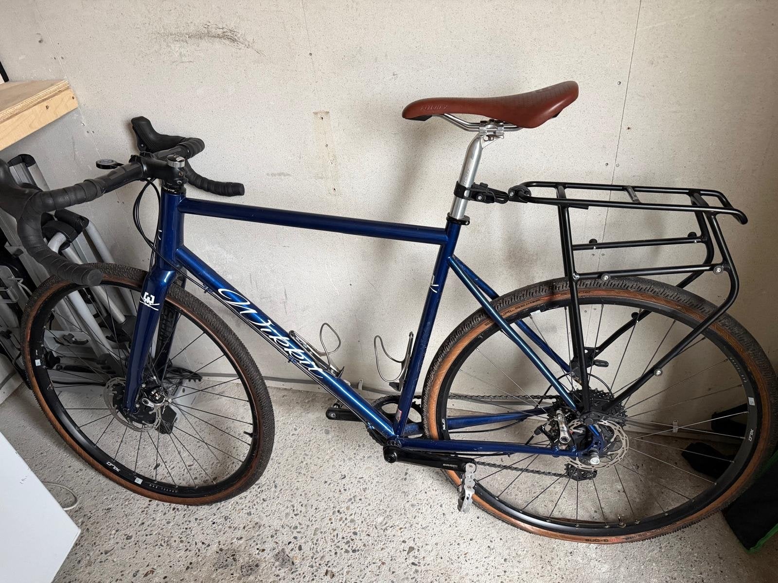 Wikkit Gravelbike met schijfremmen en bagagedrager, Zo goed als nieuw, Schijfrem, 53 tot 57 cm, Ophalen