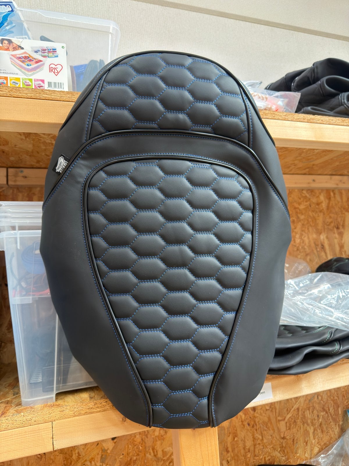 Zip duo RS zadelhoes met blauwe stiksels, kunstleer, Fietsen en Brommers, Brommeronderdelen | Scooters, Ophalen of Verzenden