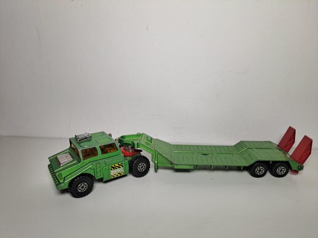 Matchbox Vattle Kings K106 Tank Transporter Truck & Trailer, Ophalen, Gebruikt, Bus of Vrachtwagen