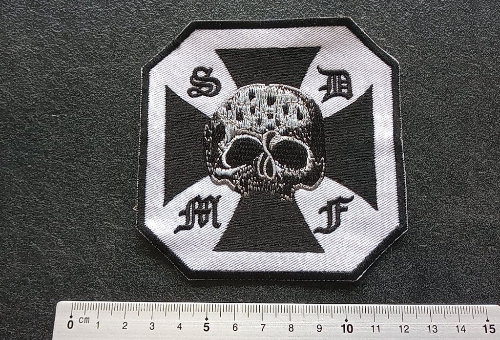 Black label society l mooie  patch b45--10 x 10 cm metal, Verzenden, Nieuw, Kleding