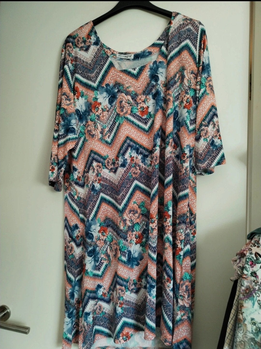 Magna Jurk met Bloemen - Comfortabel & Stijlvo, Ophalen of Verzenden