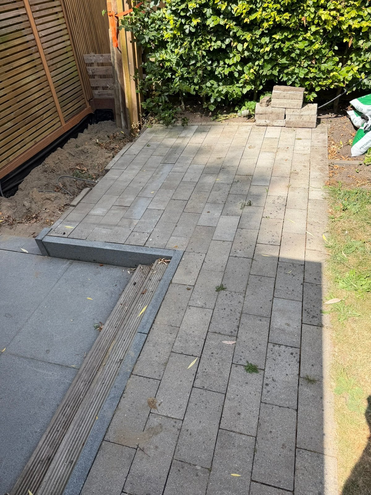 GRATIS! Betonklinkers, Tuin en Terras, Tegels en Klinkers, Ophalen, Gebruikt, Beton, Klinkers