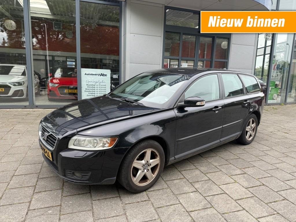 Volvo V50 1.6 EDITION I-LMV-ECC-MEENEEMPRIJS!!, Auto's, Voorwielaandrijving, 1596 cc, 101 pk, Gebruikt
