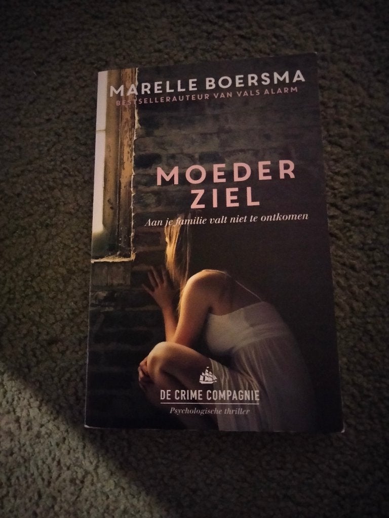 Moederziel - Marelle Boersma (Psychologische thriller), Boeken, Marelle Boersma, Nederland, Ophalen, Gelezen