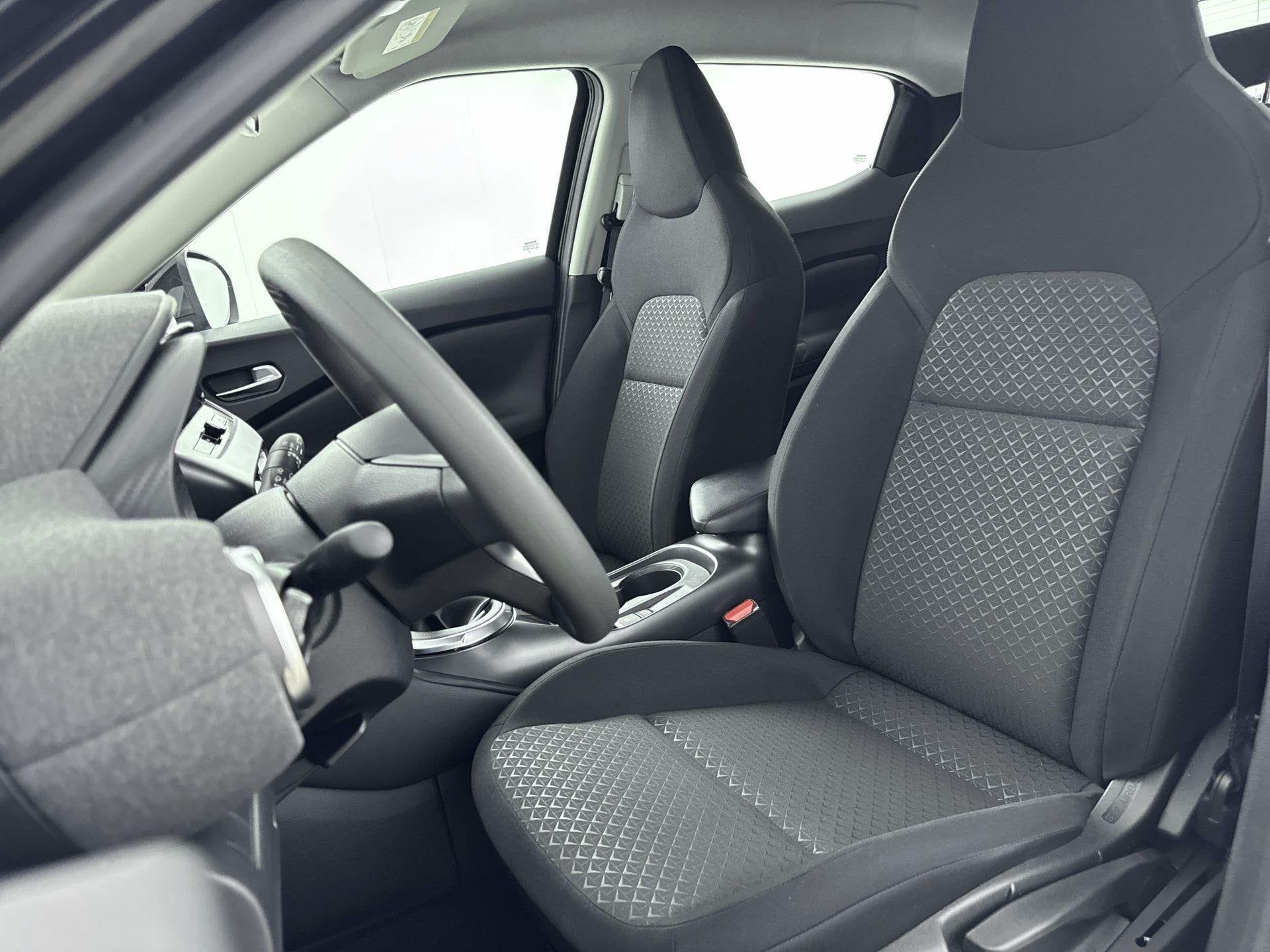 Foto 28 van Nissan Juke 1.0 DIG-T Acenta 114PK | Achteruitrijcamera | Ap