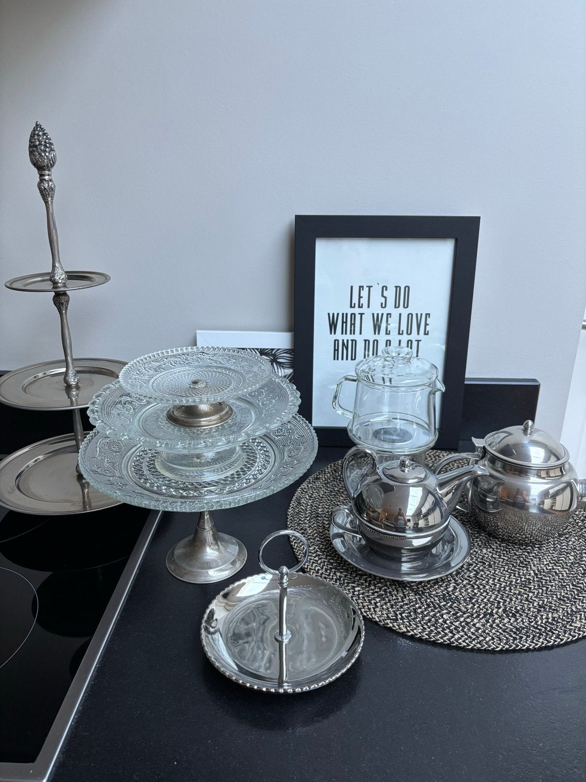 Fraaie theepotten en etagères voor een high tea, Gebruikt, Klassiek, Ophalen of Verzenden, Theepot