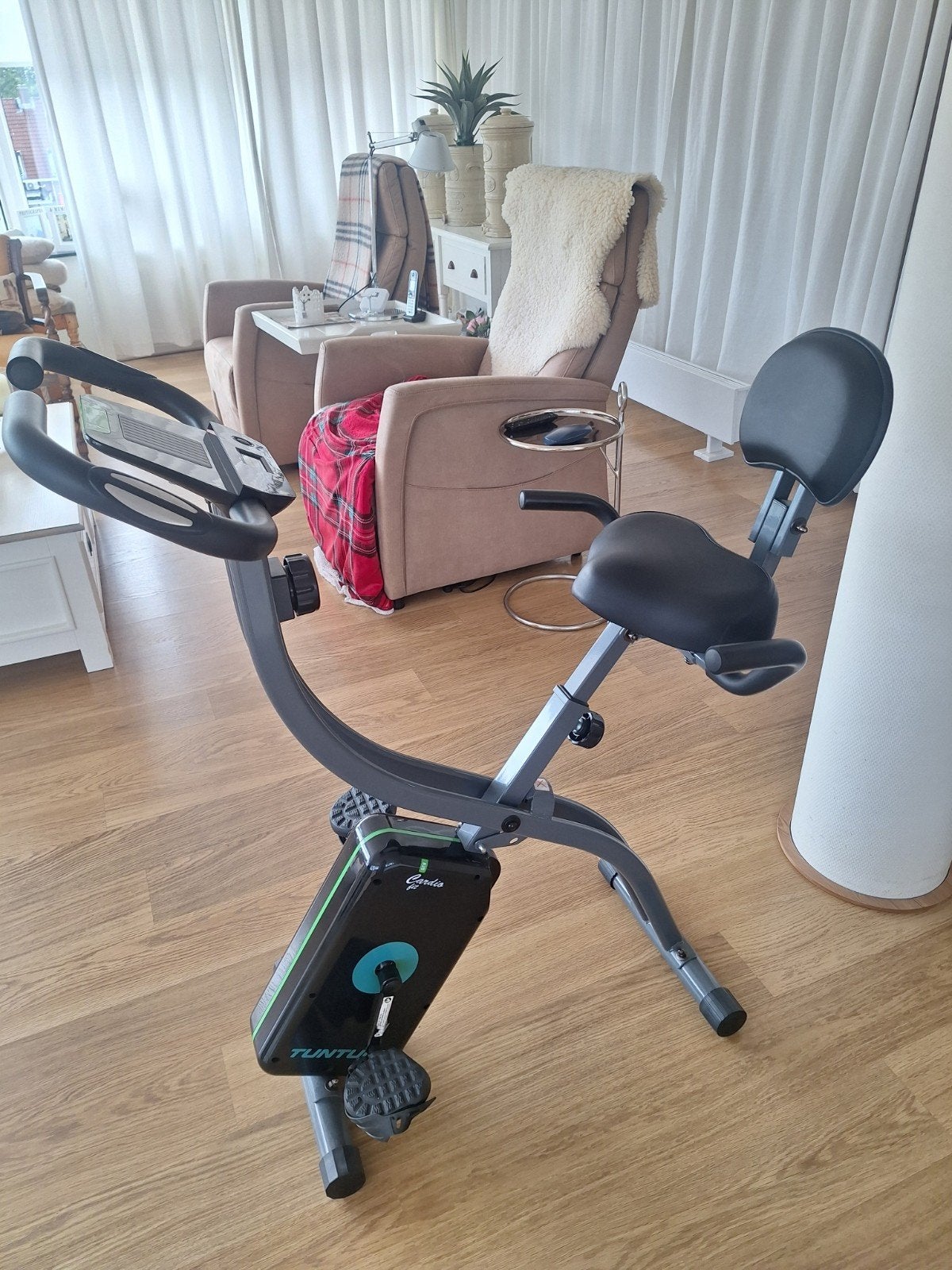 Tunturi Cardio Fit B20 Hometrainer - Zo goed als nieuw, Ophalen, Zo goed als nieuw, Metaal, Benen