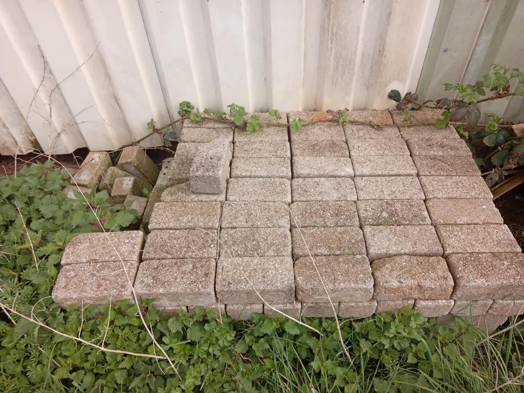 Gratis ophalen klinkers, Tuin en Terras, Tegels en Klinkers, Ophalen, Gebruikt, Beton, Klinkers