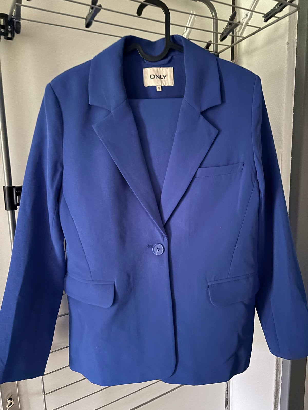 ONLY Blauw Kostuum - Jasje en Broek - Maat 158 (13Y), Kleding | Dames, Kostuum of Pak, Blauw, Ophalen of Verzenden, Zo goed als nieuw