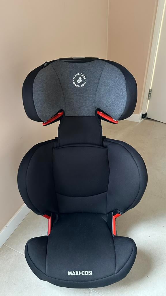 Maxicosi Rodifix isofix autostoel, Ophalen, 15 t/m 36 kg, Zo goed als nieuw, Isofix