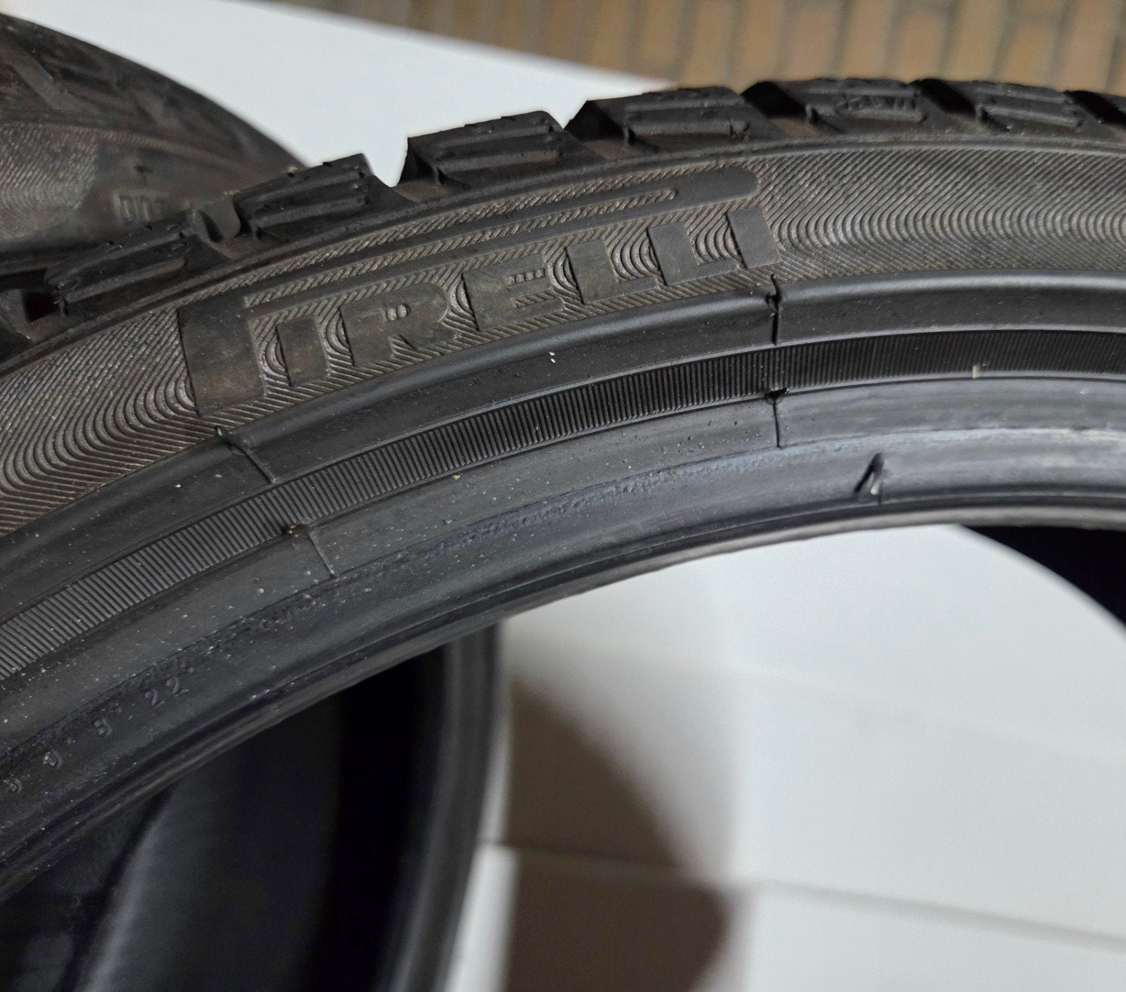 Pirelli Sottozero 3 Winterbanden 235/35/R19 montage mogelijk, Gebruikt, Winterbanden, 235 mm, Band(en)