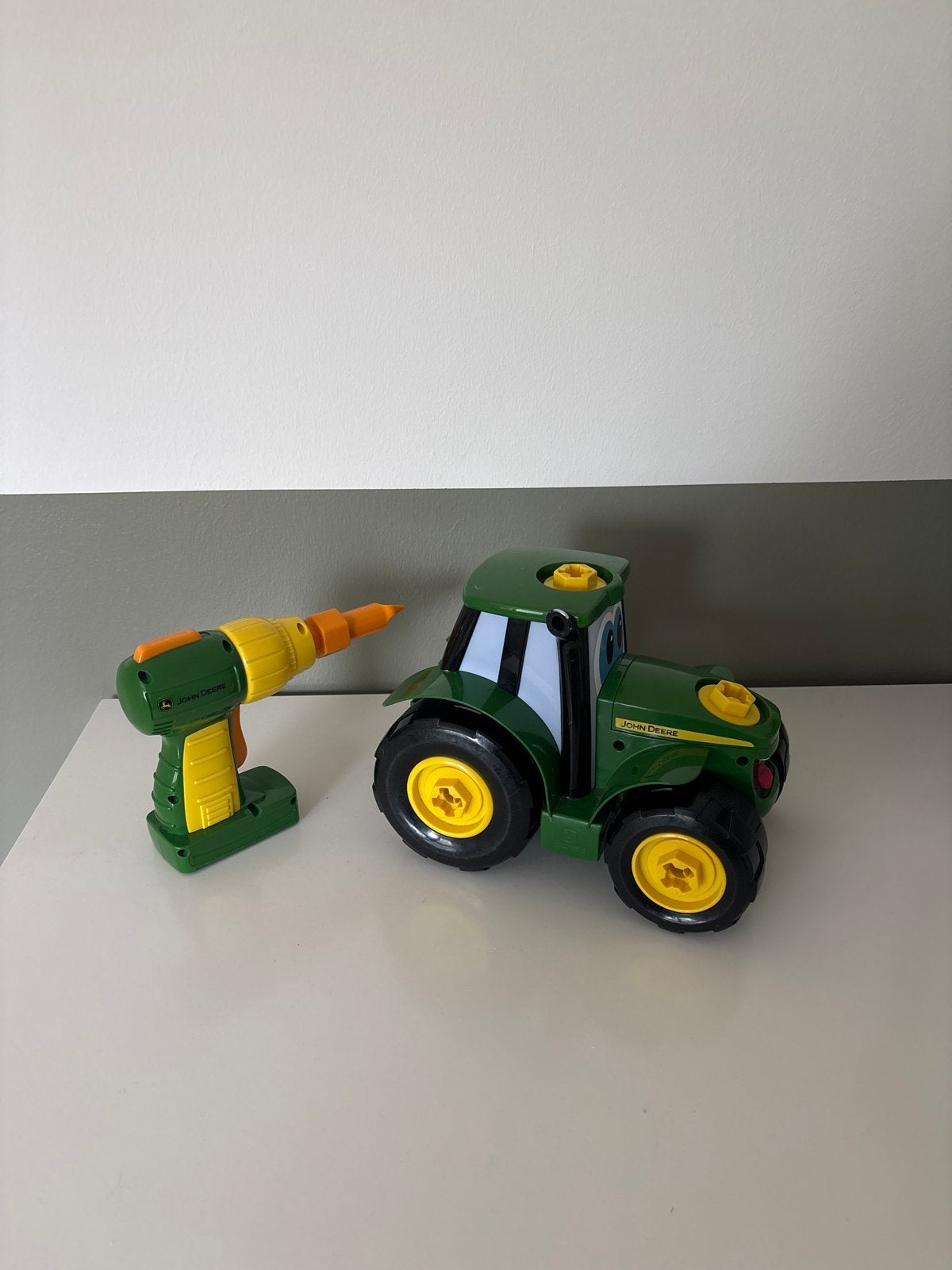 John Deere Tractor met Boormachine Speelgoed, Ophalen, Zo goed als nieuw