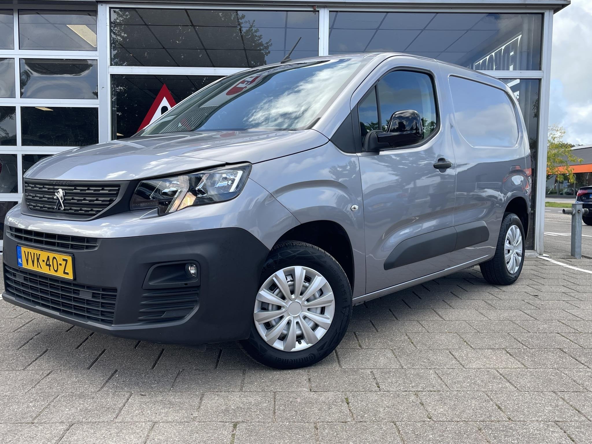 Peugeot Partner 1.5 BlueHDi 100 S&S L1 /Cruise/Clima/Navi/Ca, Auto's, Voorwielaandrijving, 1350 kg, Gebruikt, Euro 6