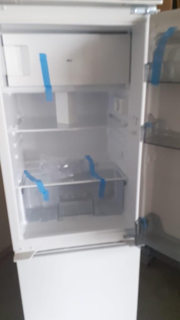 PARTIJ INBOUW KOELKASTEN EN ONDERBOUW VRIEZER NIEUW 12 stuks, Ophalen, Minder dan 85 cm, Met aparte vriezer, Nieuw
