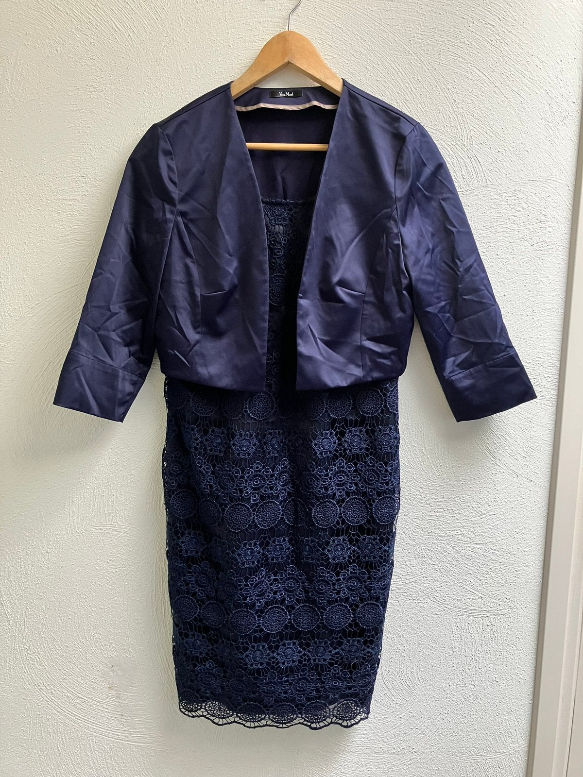 Jurk met jasje Vera mont 40-42, Ophalen of Verzenden, Zo goed als nieuw, Maat 42/44 (L), Blauw