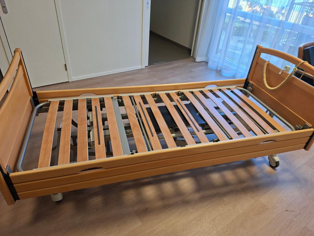 Hoog laag bed, 90 cm, Eenpersoons, Bruin, Ophalen of Verzenden