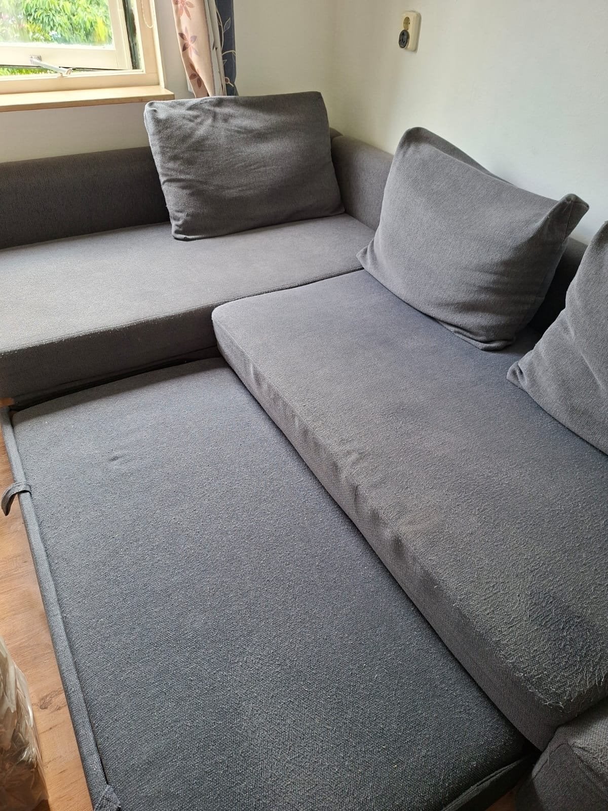 Ikea slaapbank met opbergruimte, Huis en Inrichting, Banken | Sofa's en Chaises Longues, Ophalen, Gebruikt, Tweepersoons, 75 tot 100 cm