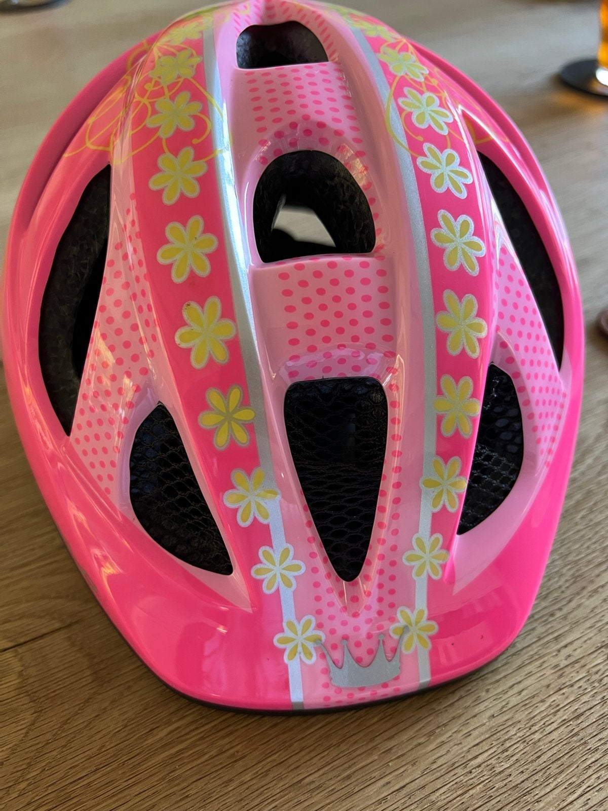 Roze kinderfietshelm met bloemenprint, Ophalen of Verzenden, Gebruikt, Overige maten, Meisje