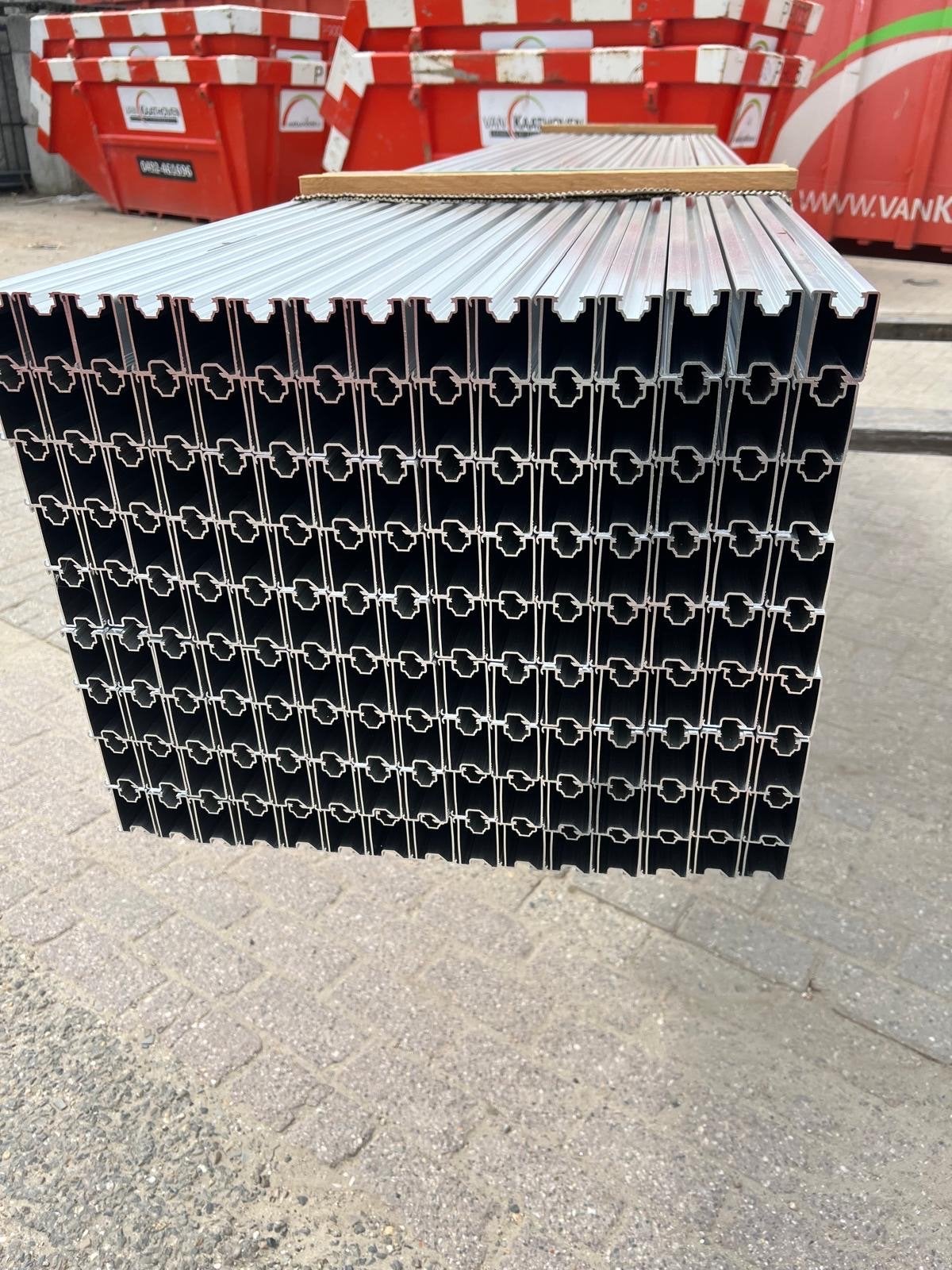 Aluprofielen voor zonnepanelen, Ophalen of Verzenden, Nieuw, Overige typen