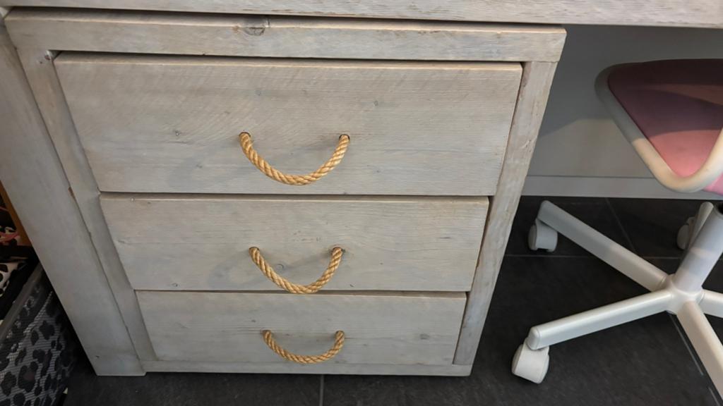 Kinder bureau steigerhout 180cm met zeil op blad, Ophalen, Zo goed als nieuw