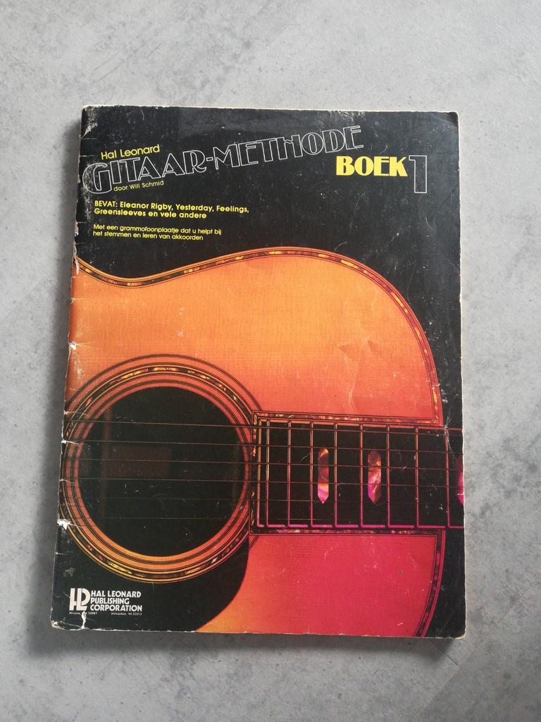 Hal leonard gitaar methode, deel 1, Muziek en Instrumenten, Klassiek, Les of Cursus, Ophalen of Verzenden, Gitaar