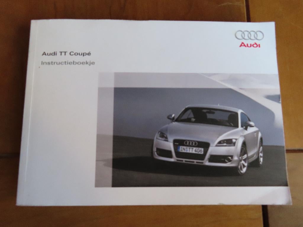 Instructieboek Audi TT Coupe 2006, 260 blz, Ophalen of Verzenden