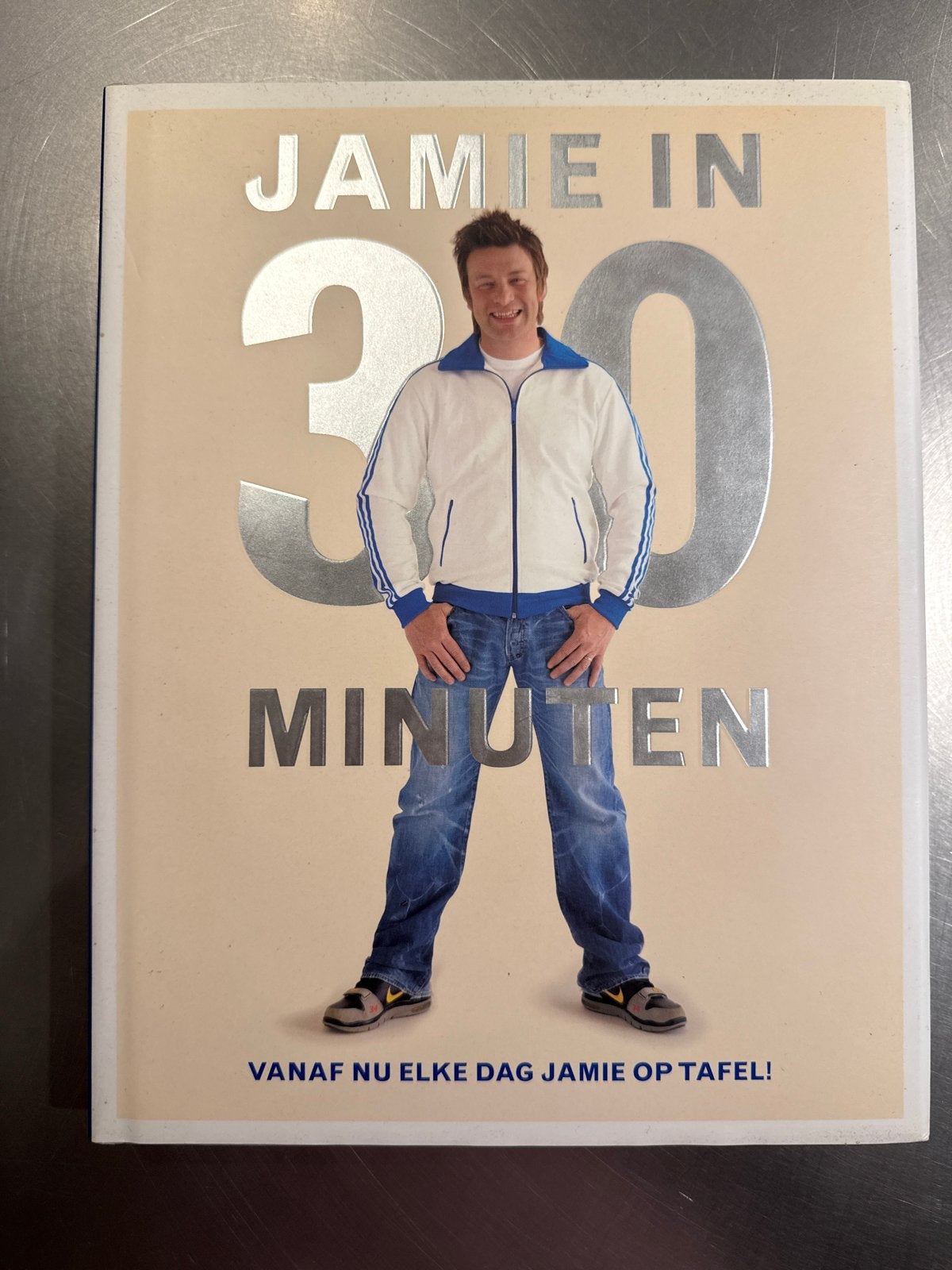 Jamie in 30 Minuten - Kookboek van Jamie Oliver, Boeken, Voorgerechten en Soepen, Ophalen of Verzenden, Zo goed als nieuw, Europa