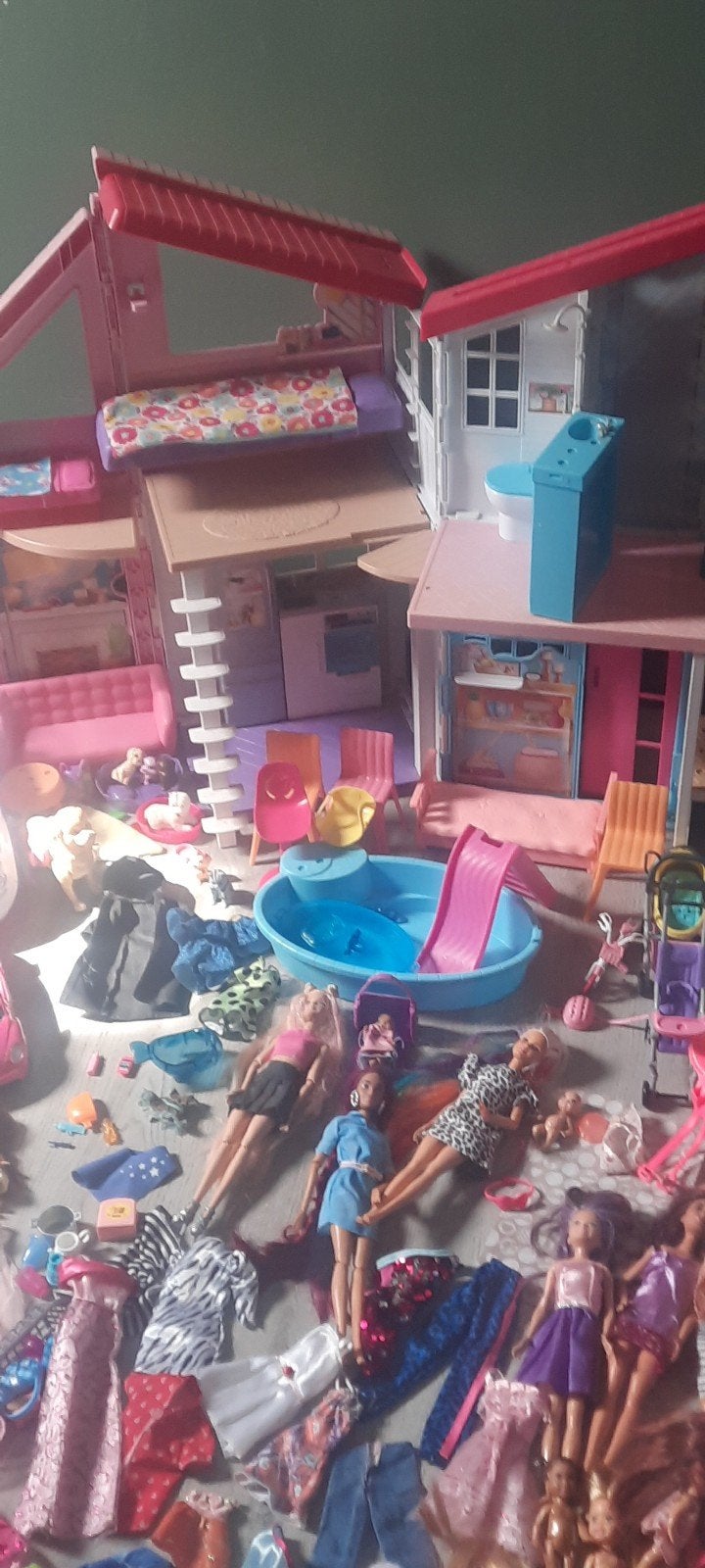 Groot Barbie Pakket: Speelhuis, Auto's, Poppen,  & Mee, Kinderen en Baby's, Speelgoed | Poppen, Ophalen