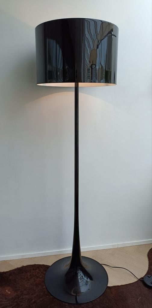 Flos Spun F1, Huis en Inrichting, Lampen | Vloerlampen, Ophalen, Overige materialen, Zo goed als nieuw, 150 tot 200 cm