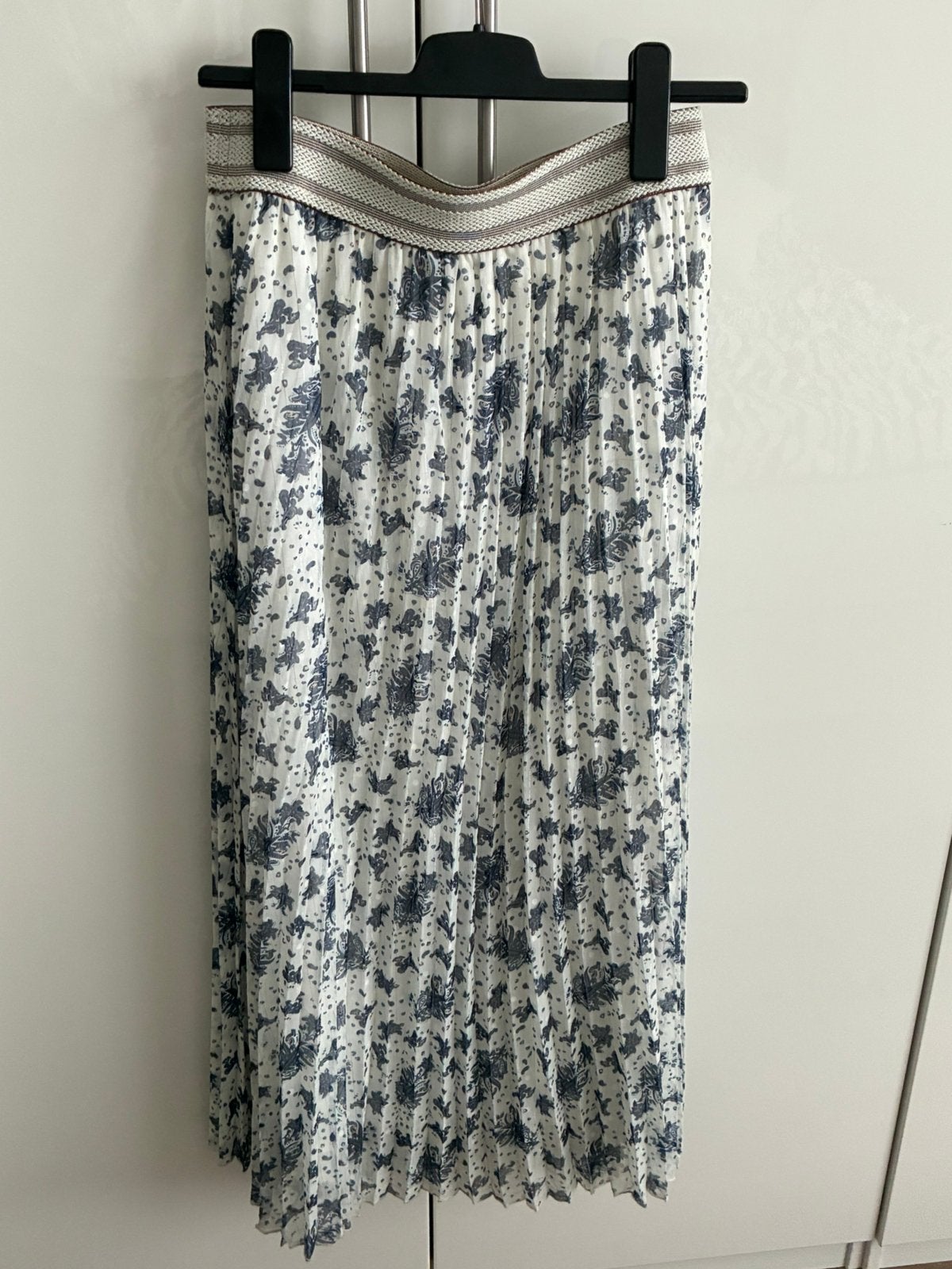 Mooie lange rok van Nukus maar M, Kleding | Dames, Rokken, Maat 38/40 (M), Blauw, Ophalen of Verzenden, Zo goed als nieuw