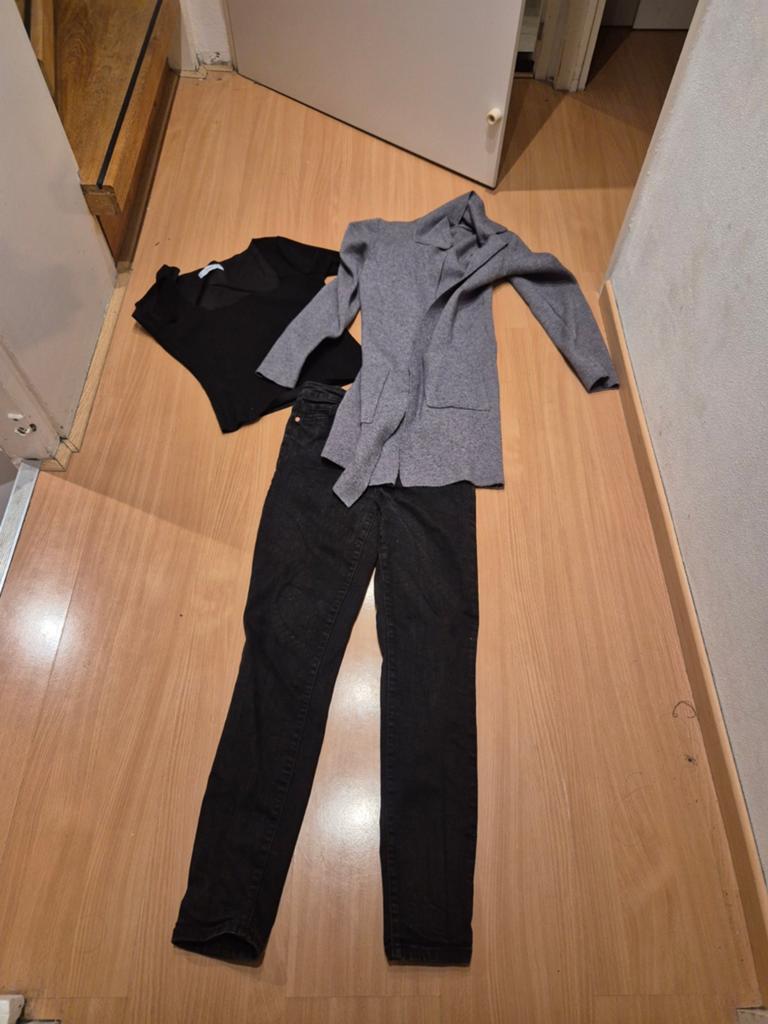 Dames kledingpakket: vest, top en jeans (MNG, Vero Moda), Ophalen of Verzenden, Zo goed als nieuw, Maat 36 (S)