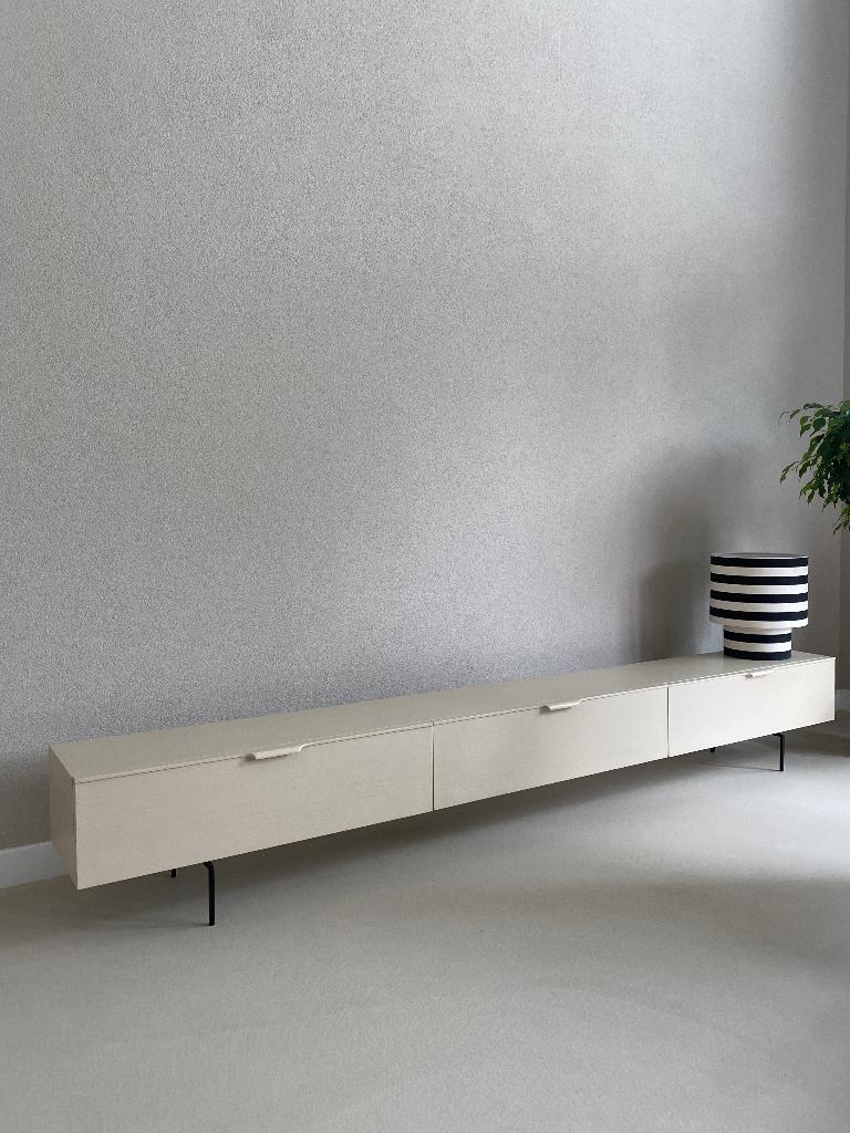 HK Living tvmeubel, Huis en Inrichting, Kasten | Televisiemeubels, Gebruikt, 200 cm of meer, Minder dan 100 cm, 25 tot 50 cm