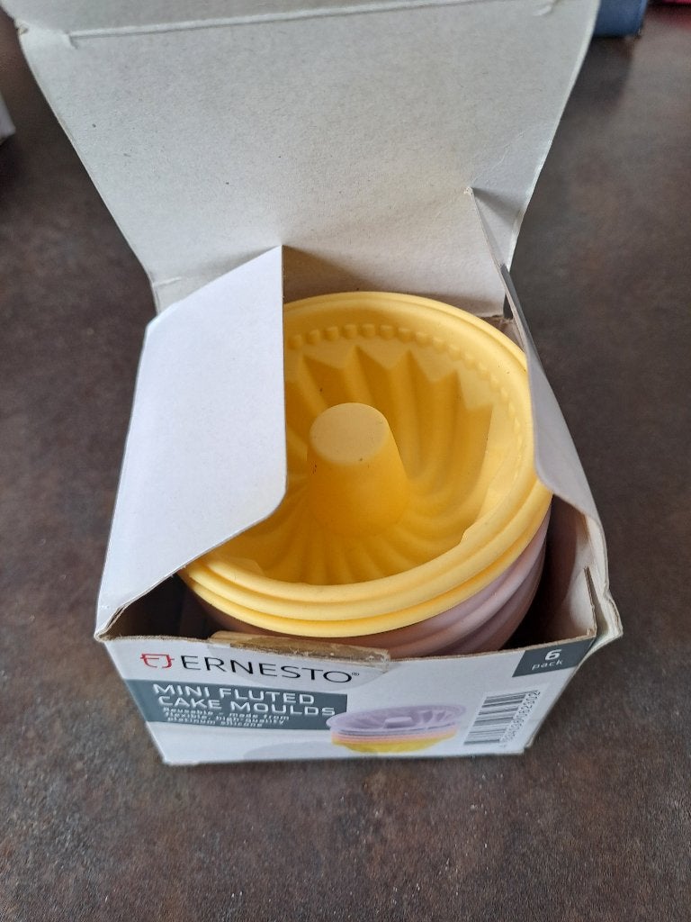 6 Ernesto mini tulband bakvormen nieuw, Ophalen of Verzenden, Nieuw, Cupcakes, Bakvorm