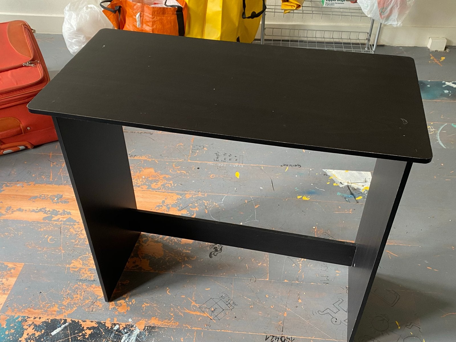 small desk, Ophalen, Zwart, Gebruikt, 40 cm