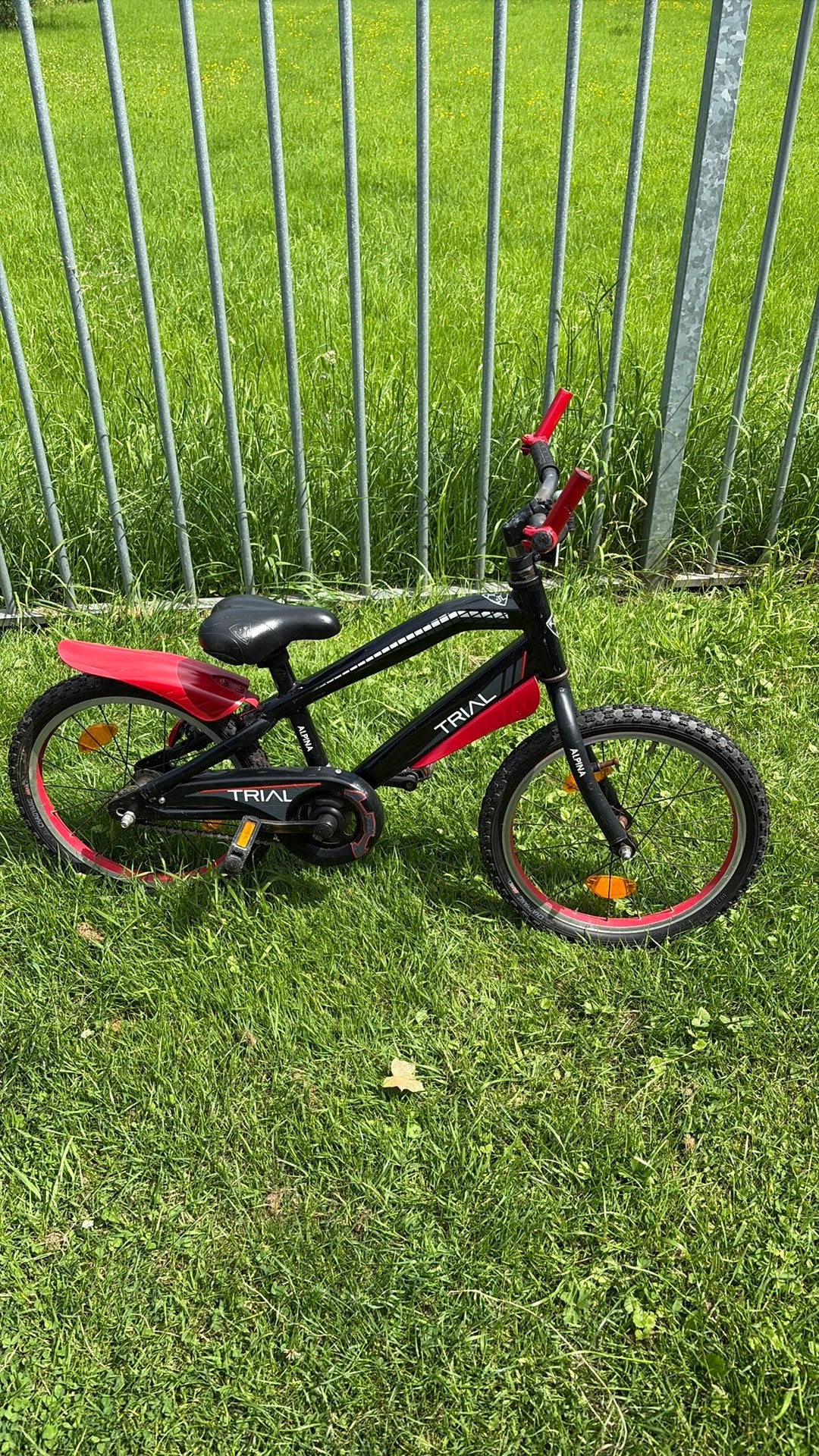 Alpina trial 18inch (nieuwe banden), Ophalen of Verzenden, Zo goed als nieuw, Staal, 16 tot 20 inch