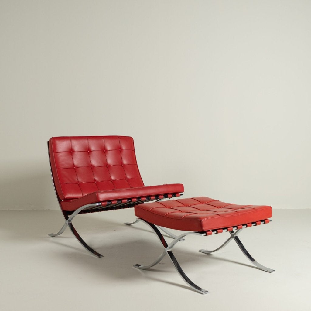 Knoll Barcelona Fauteuil Rood Leer + Hocker