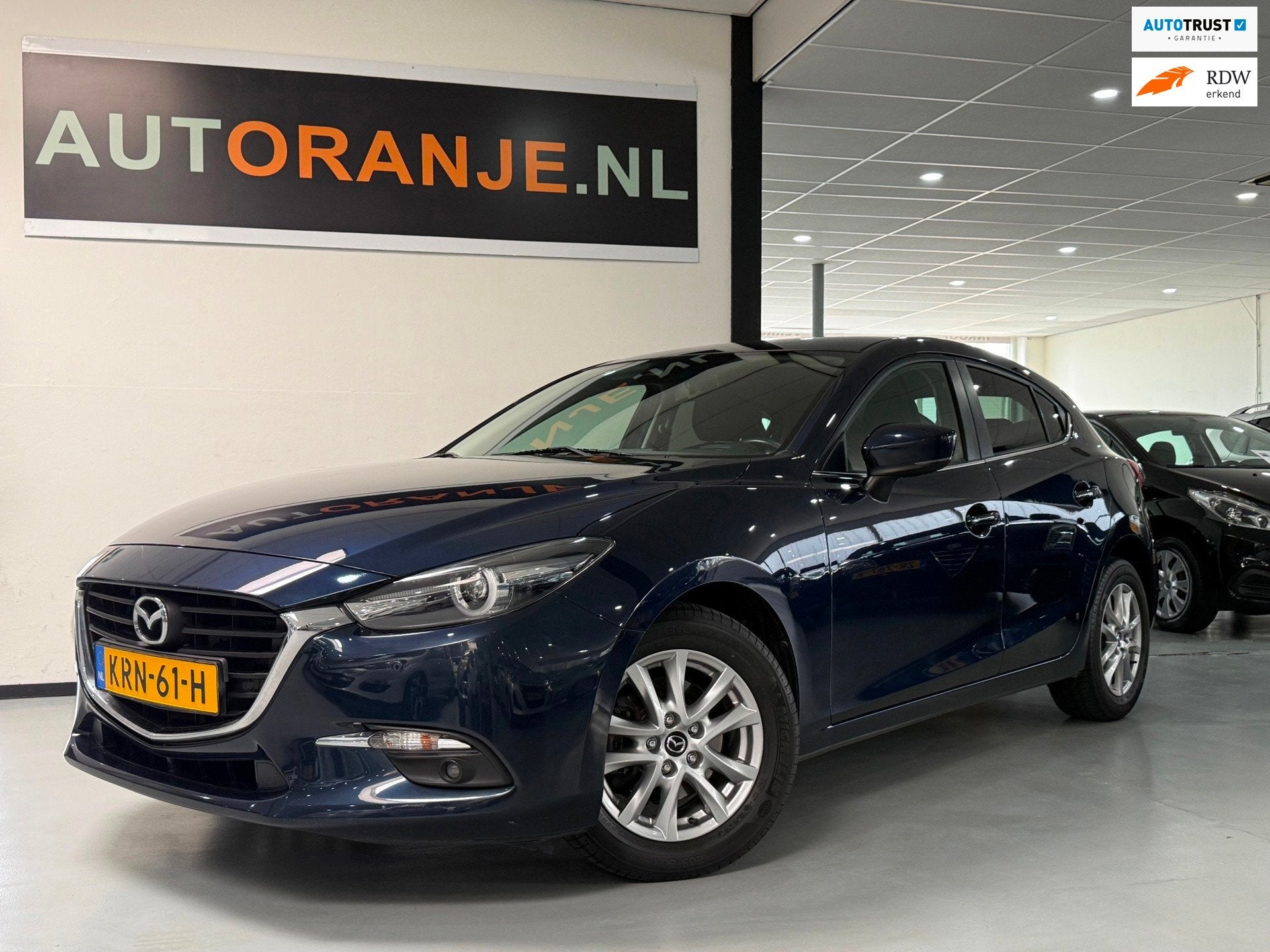 Mazda 3 2.0 SkyActiv-G 120 SkyLease-Navi-Cruise-Xenon-PDC-LM, Voorwielaandrijving, 1998 cc, Gebruikt, Euro 6