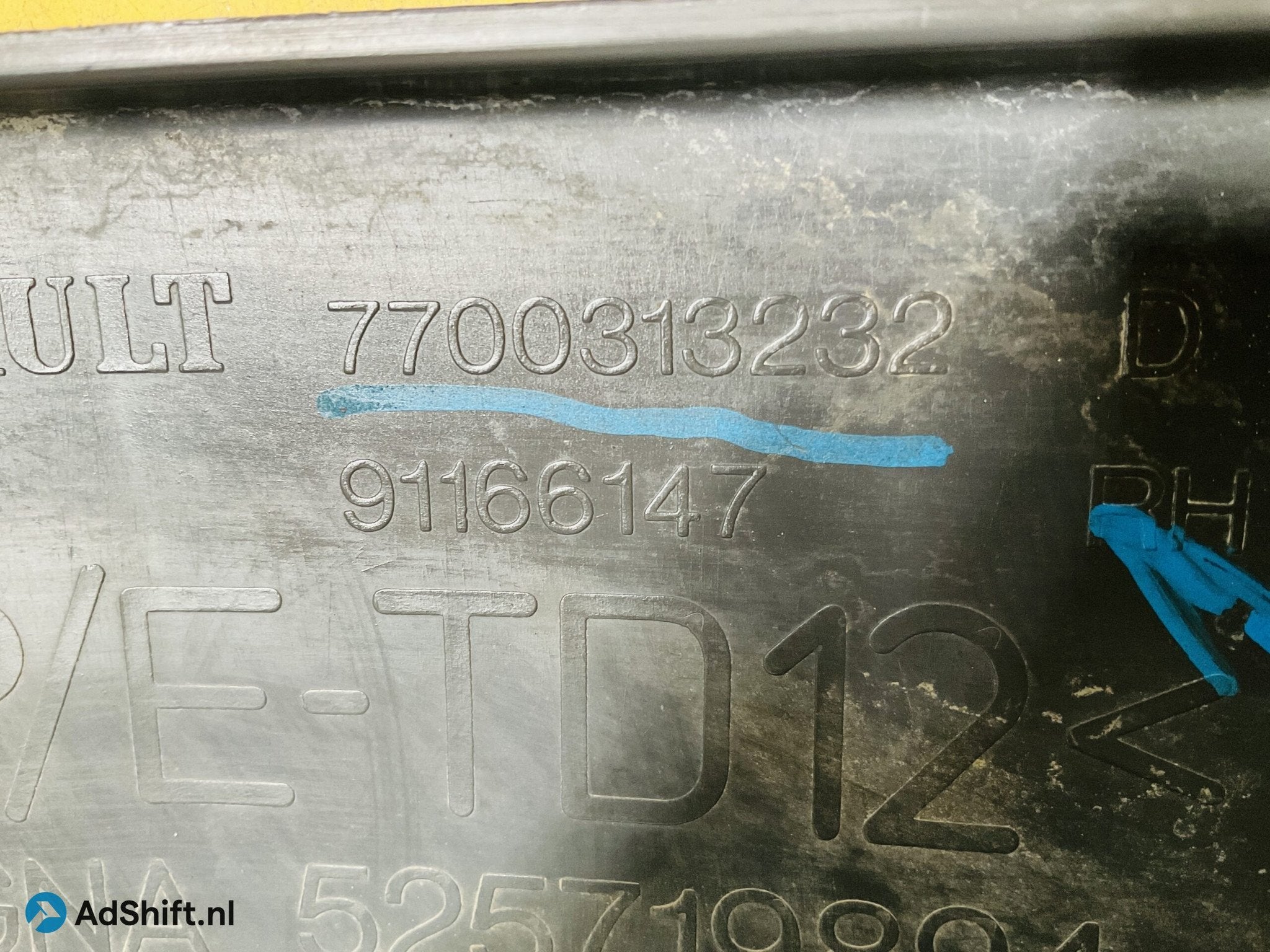 Bumper Hoek Renault Trafic Achterbumper 2-N4-8138R, Auto-onderdelen, Bumper