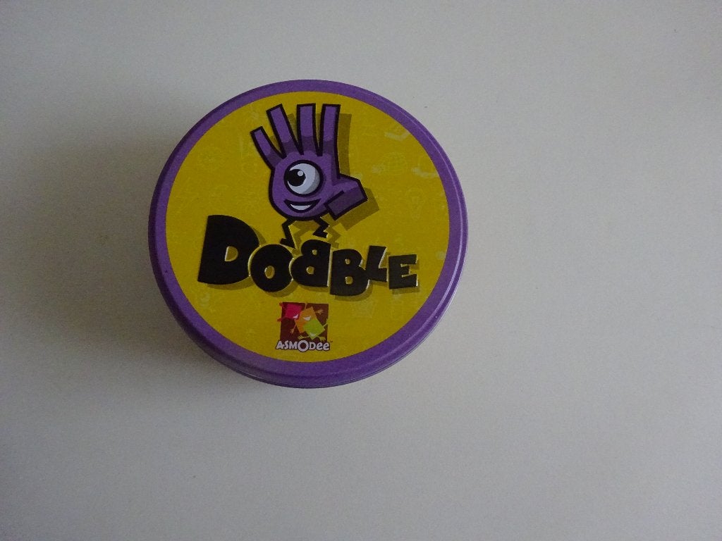 DOBBLE - Z.G.A.N., Ophalen of Verzenden, Zo goed als nieuw