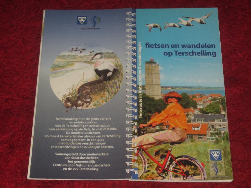 Terschelling - Fietsen en wandelen op Terschelling., Ophalen of Verzenden, Zo goed als nieuw
