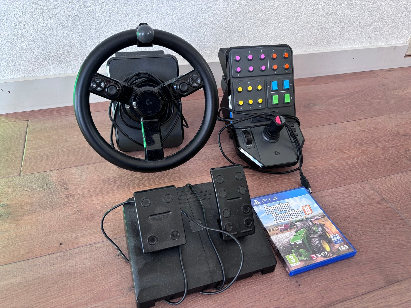 Farm Sim Controller + Farming Simulator 19, Ophalen, Online, 1 speler, Zo goed als nieuw