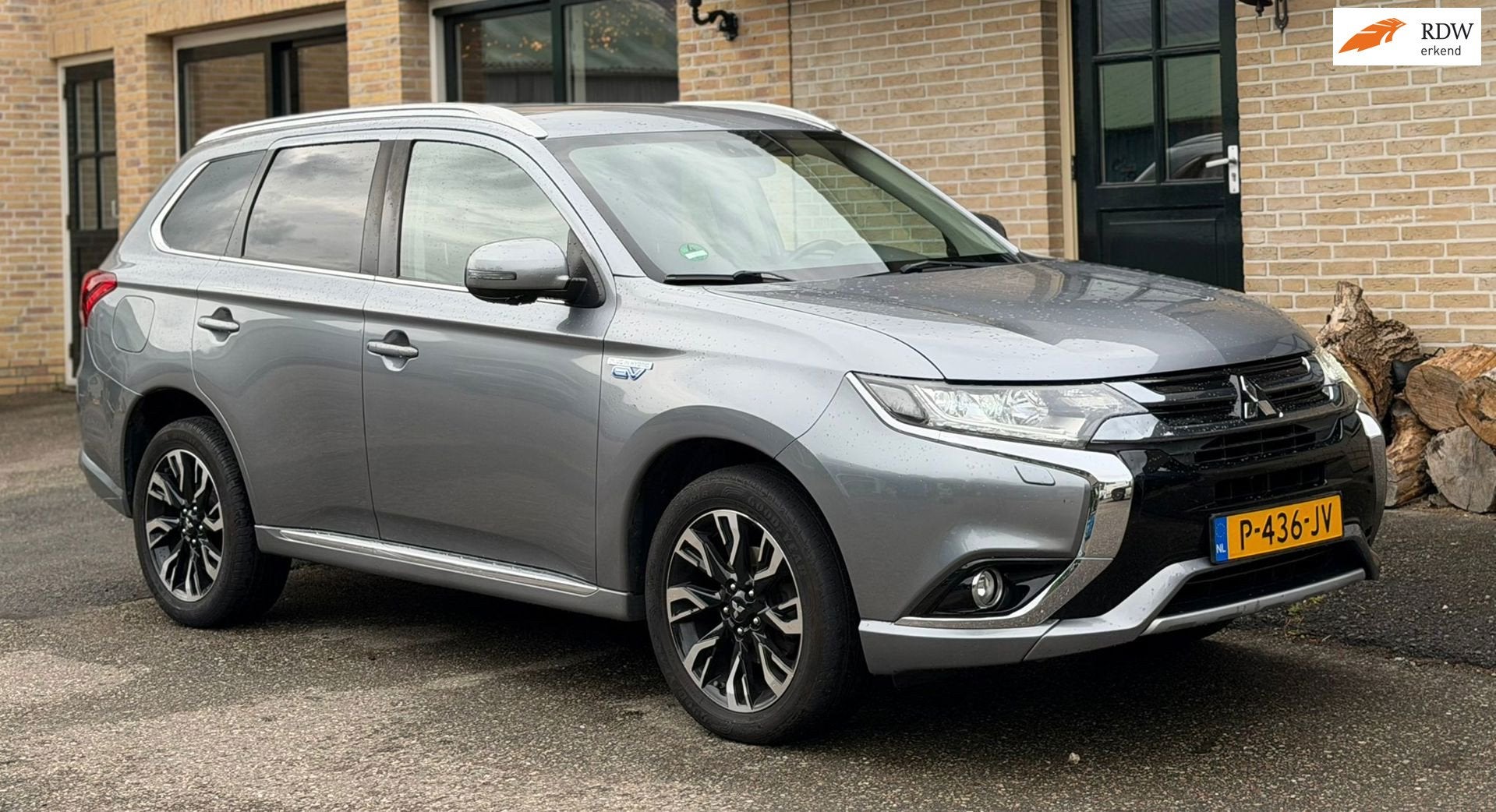 Mitsubishi Outlander 2.0 PHEV Edition X-Line|CAM |KEYLESS|TR, Auto's, Euro 6, 4 cilinders, Plug-in hybride, Bedrijf