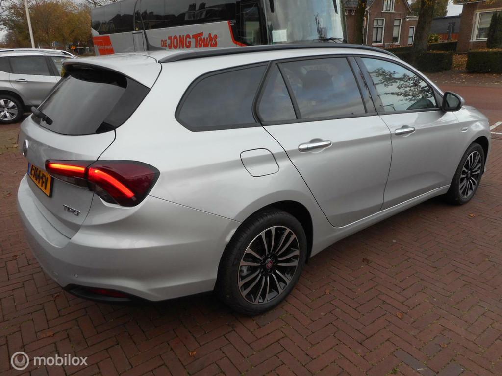 Fiat Tipo Stationwagon 1.0 FireFly 100 Life, Auto's, Fiat, Voorwielaandrijving, Gebruikt, Euro 6, 1245 kg