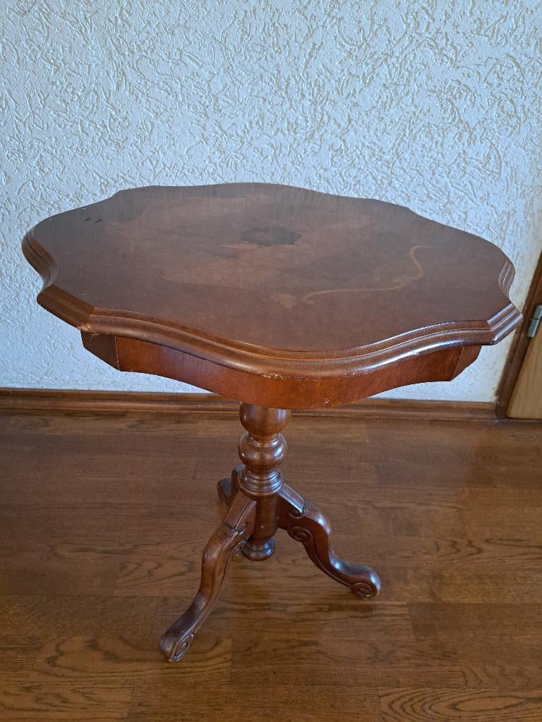 Italiaanse bijzettafel, Ophalen, Minder dan 55 cm, Gebruikt, 60 cm of meer
